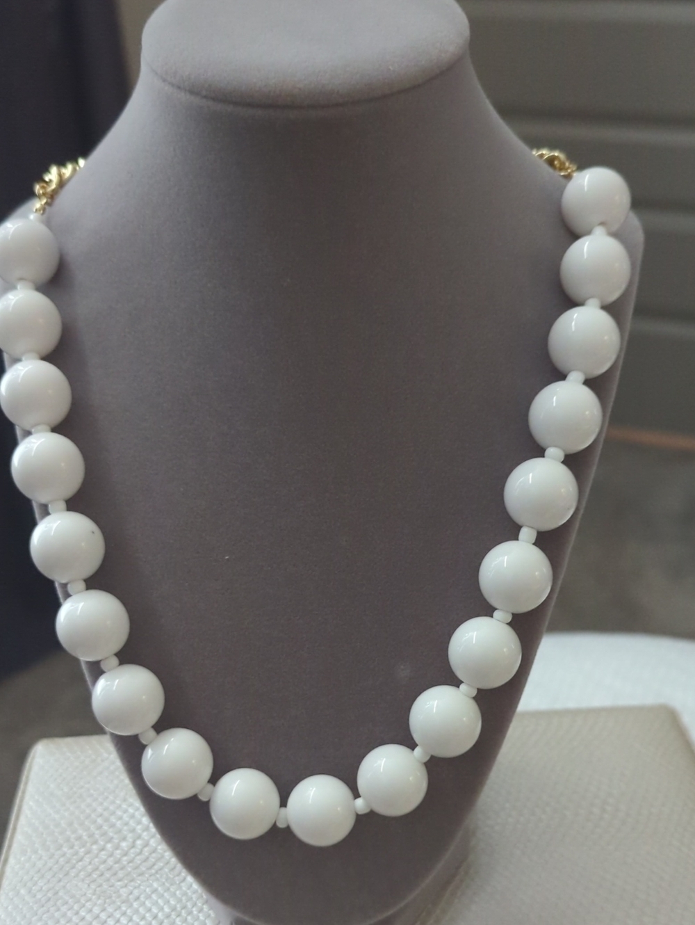 Classic White Beaded Necklace - Women's Jewelry